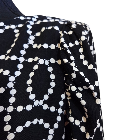 H&M Black and White Open Back And Puff Sleeve Dress Size Med - Picture 3 of 8